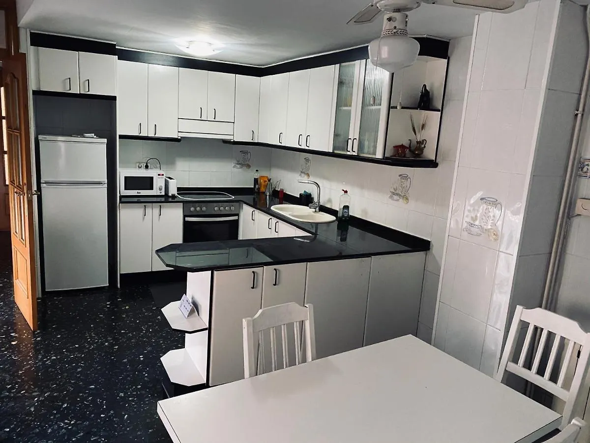 Habitaciones Dakar Руби 0*,  Испания